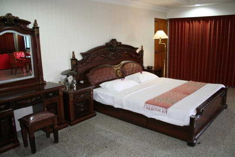 Chateau Chiangmai Hotel Csiangmaj Kültér fotó